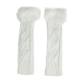 Dlouhé bíle pletené rukavice bez prstů 